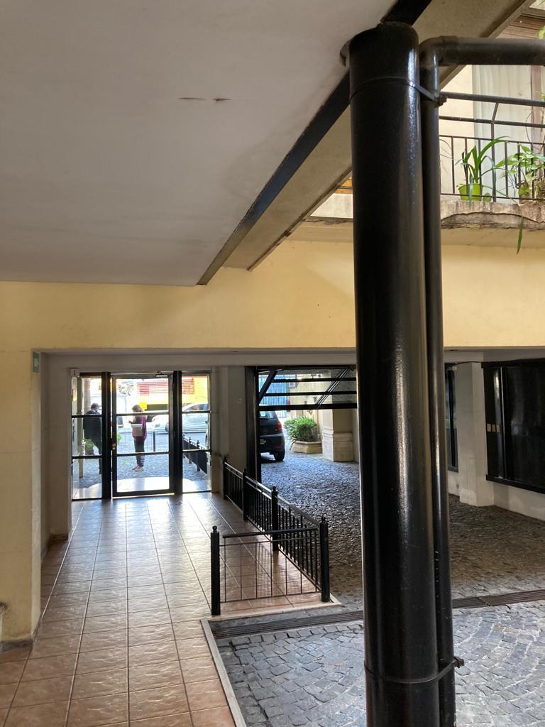 Foto de EXCELENTE DEPARTAMENTO APTO PROFESIONAL EN VENTA EN LOMITAS, imagen 3
