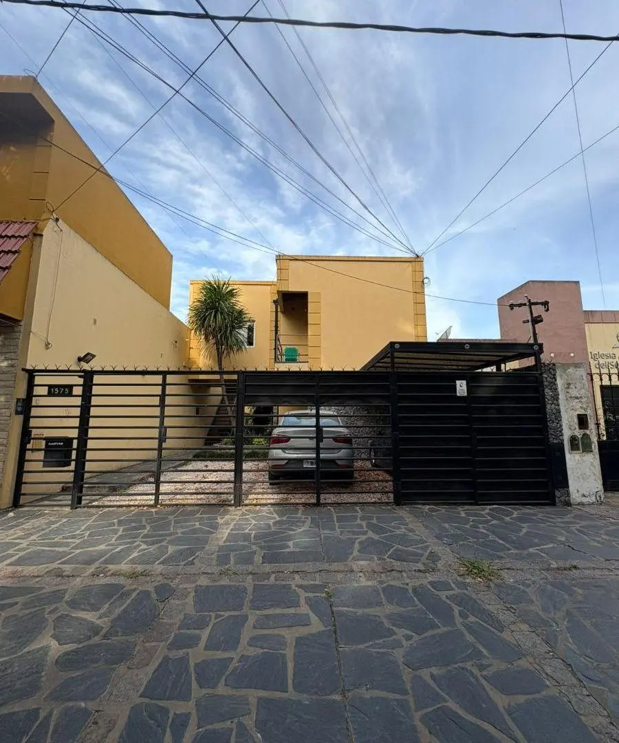 EXCELENTE DEPARTAMENTO DE 2 AMBIENTES EN BANFIELD EN ALQUILER 1