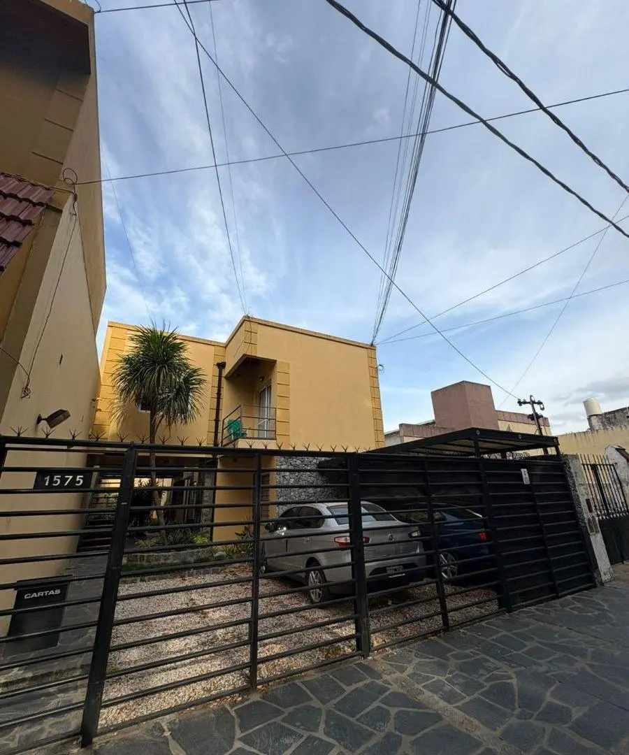 EXCELENTE DEPARTAMENTO DE 2 AMBIENTES EN BANFIELD EN ALQUILER 2