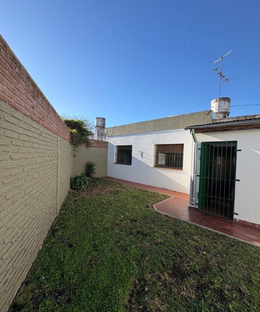 Foto de PH DE 4 AMBIENTES EN TEMPERLEY EN VENTA, imagen 3