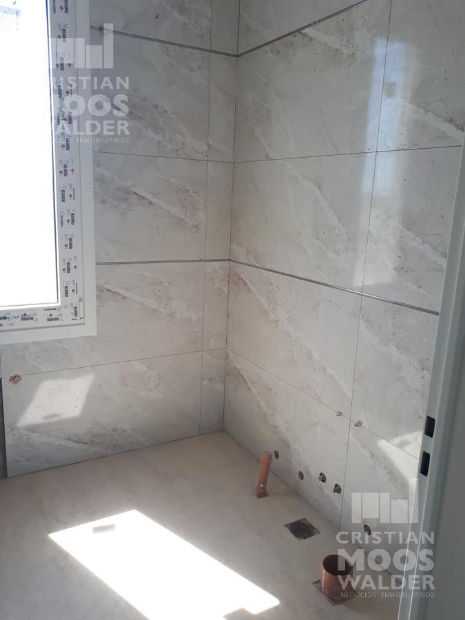 Casa en Venta y Alquiler - Cantón Norte 2