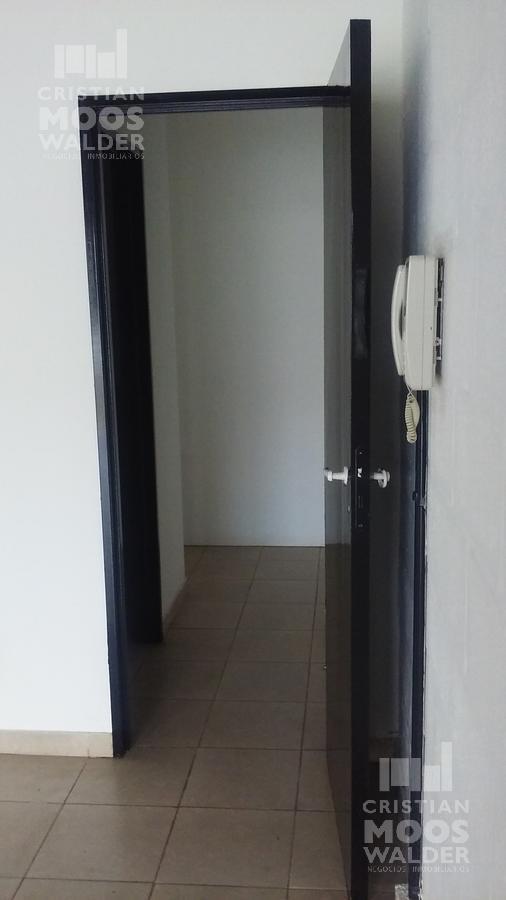 Foto de Oficina - Ingeniero Maschwitz-Cristian Mooswalder Negocios, imagen 5