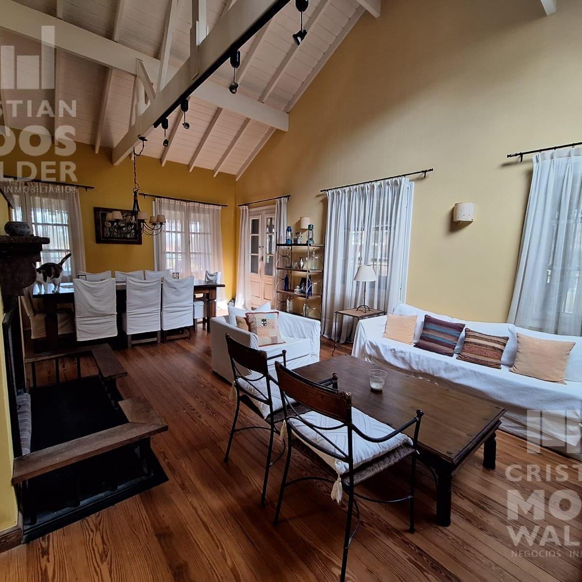 Impecable Casa en Venta a metros Av de los Lagos  Escobar