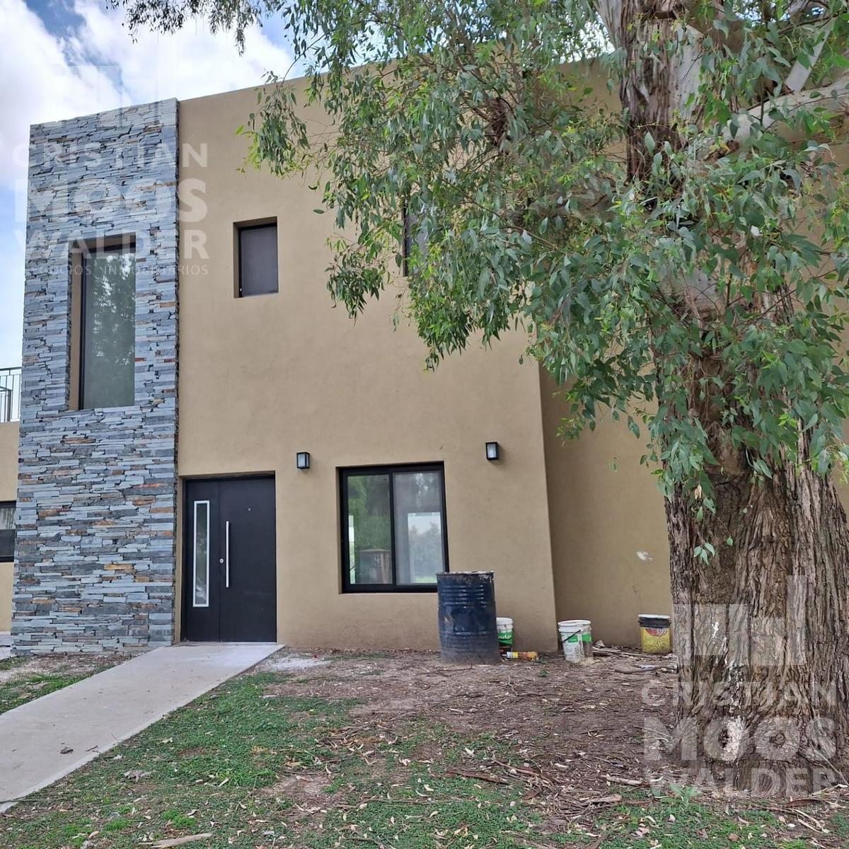 Casa en venta - Harás Santa María - Loma Verde.