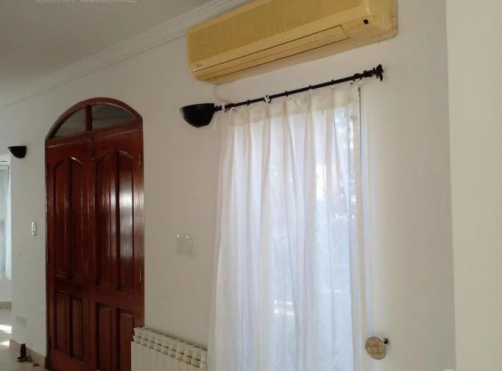 CASA EN ALQUILER MASCHWITZ PRIVADO 3