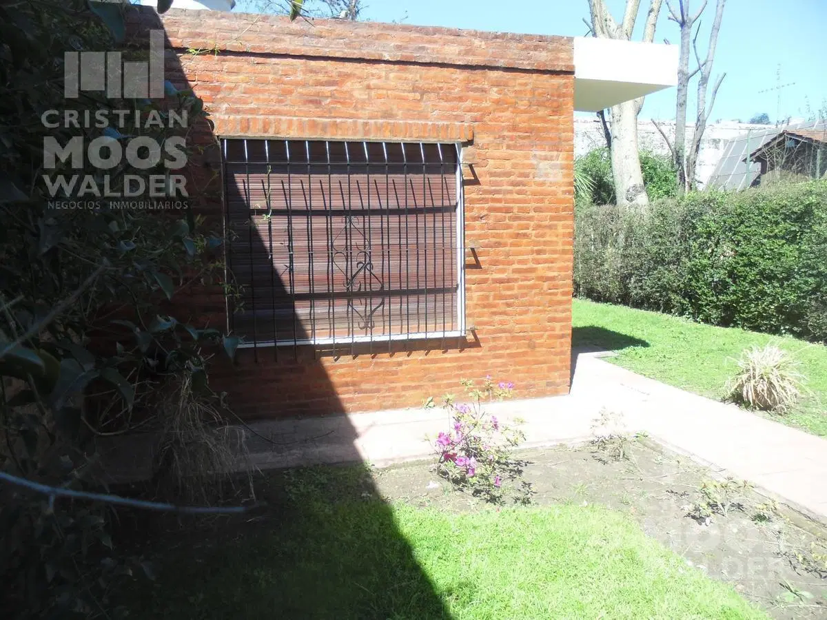 Casa en alquiler uso comercial - Centro Ingeniero Maschwitz - 3