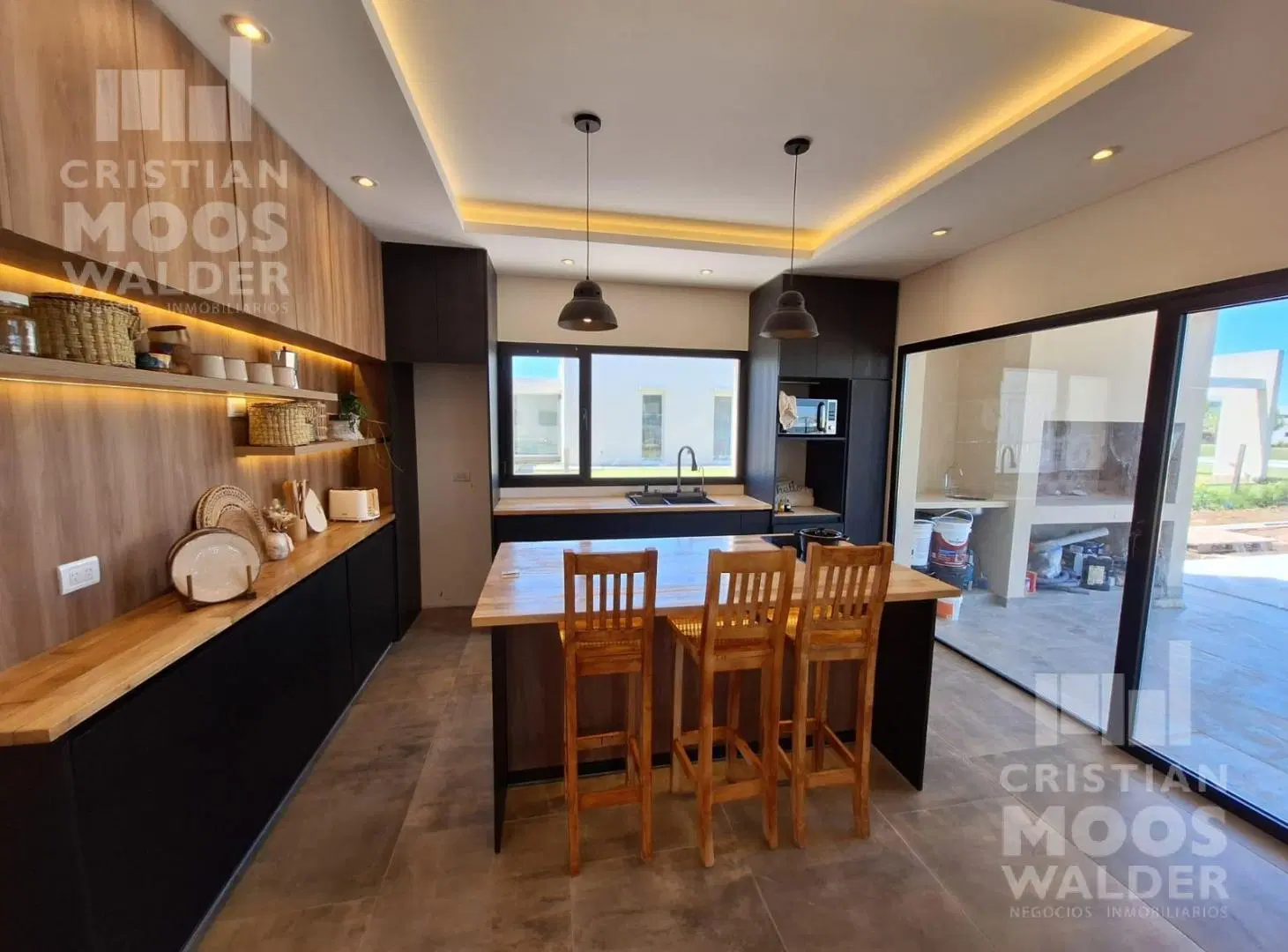 Casa en venta - La Pista 3