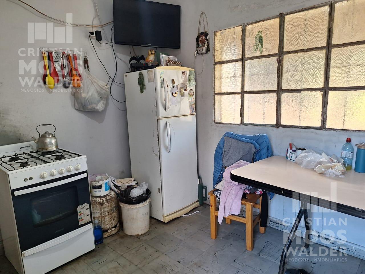 Foto de Dos Locales mas casa en excelente ubicación. Ing. Maschwitz, imagen 3