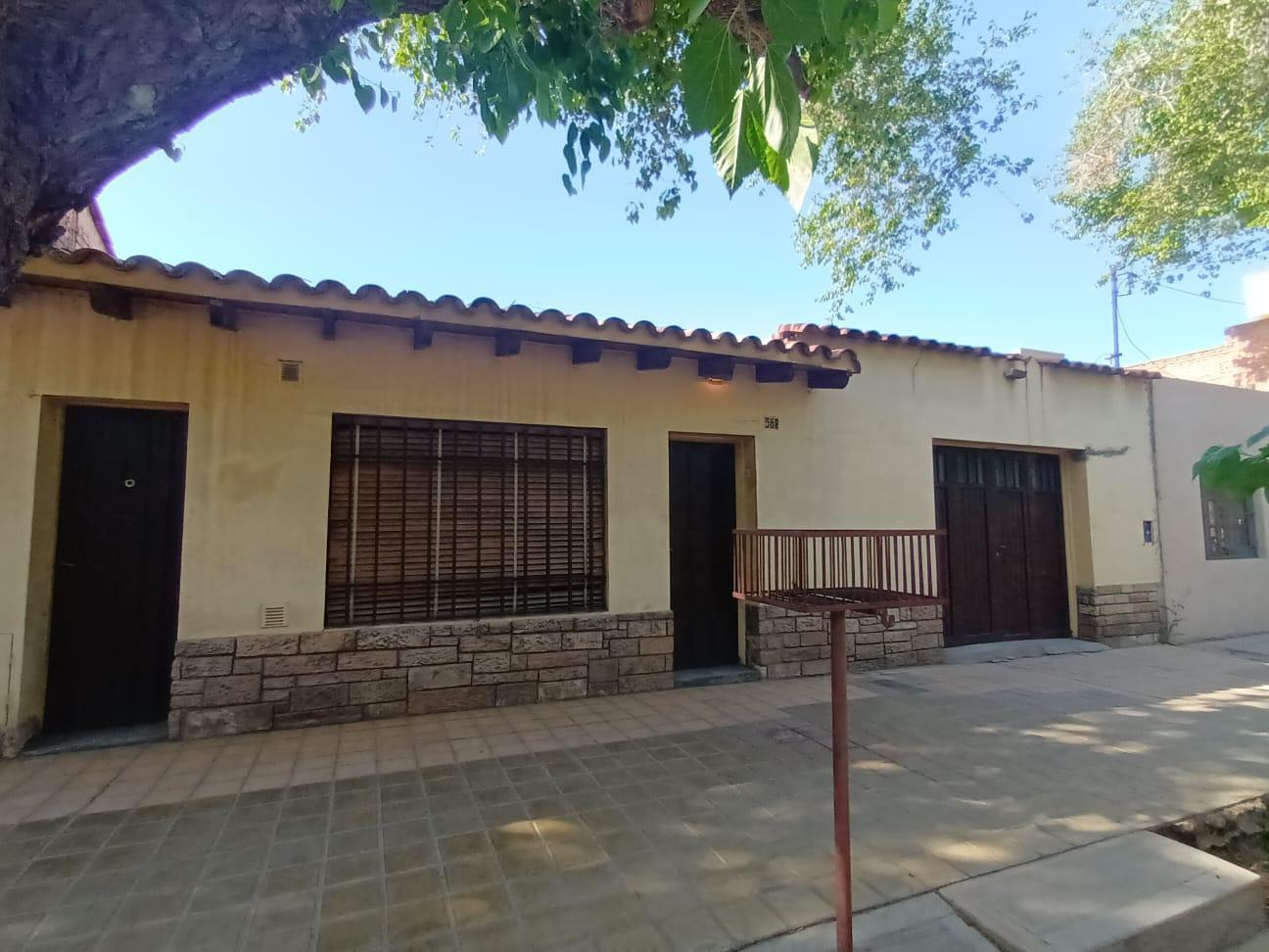 Casa Muy Buena ubicación