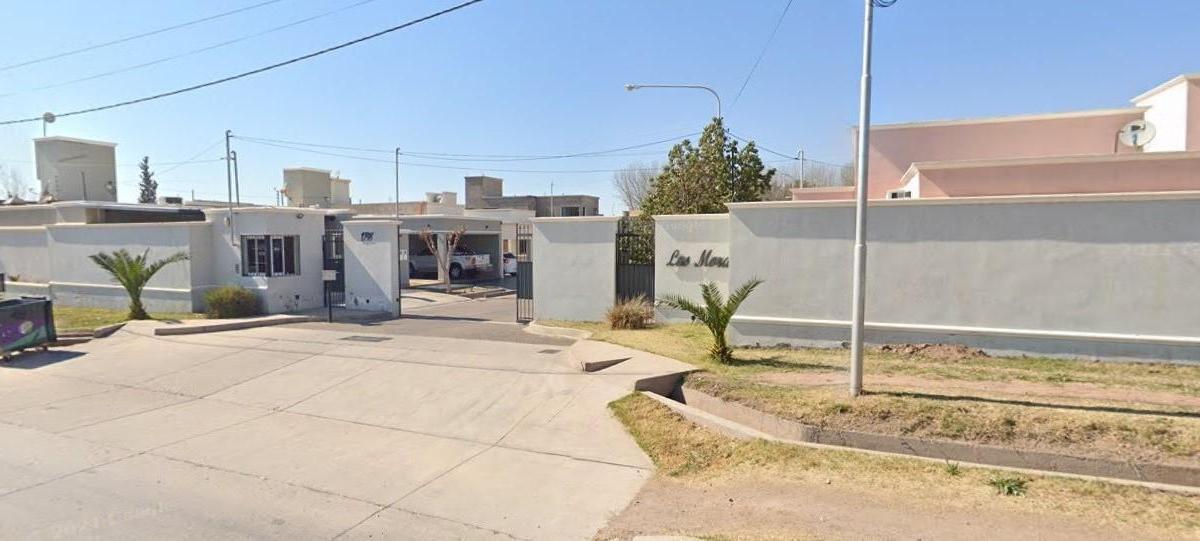 CASA EN BARRIO PRIVADO LAS MORAS