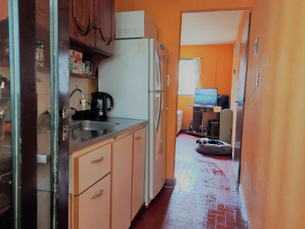 Departamento de Tres Ambientes, en Segundo Piso, por Escalera 1