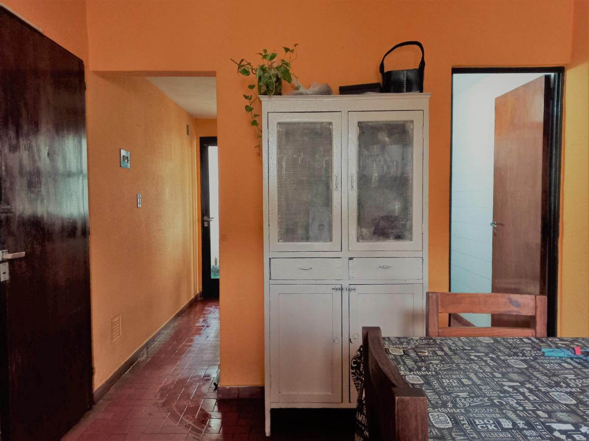 Departamento de Tres Ambientes, en Segundo Piso, por Escalera 2