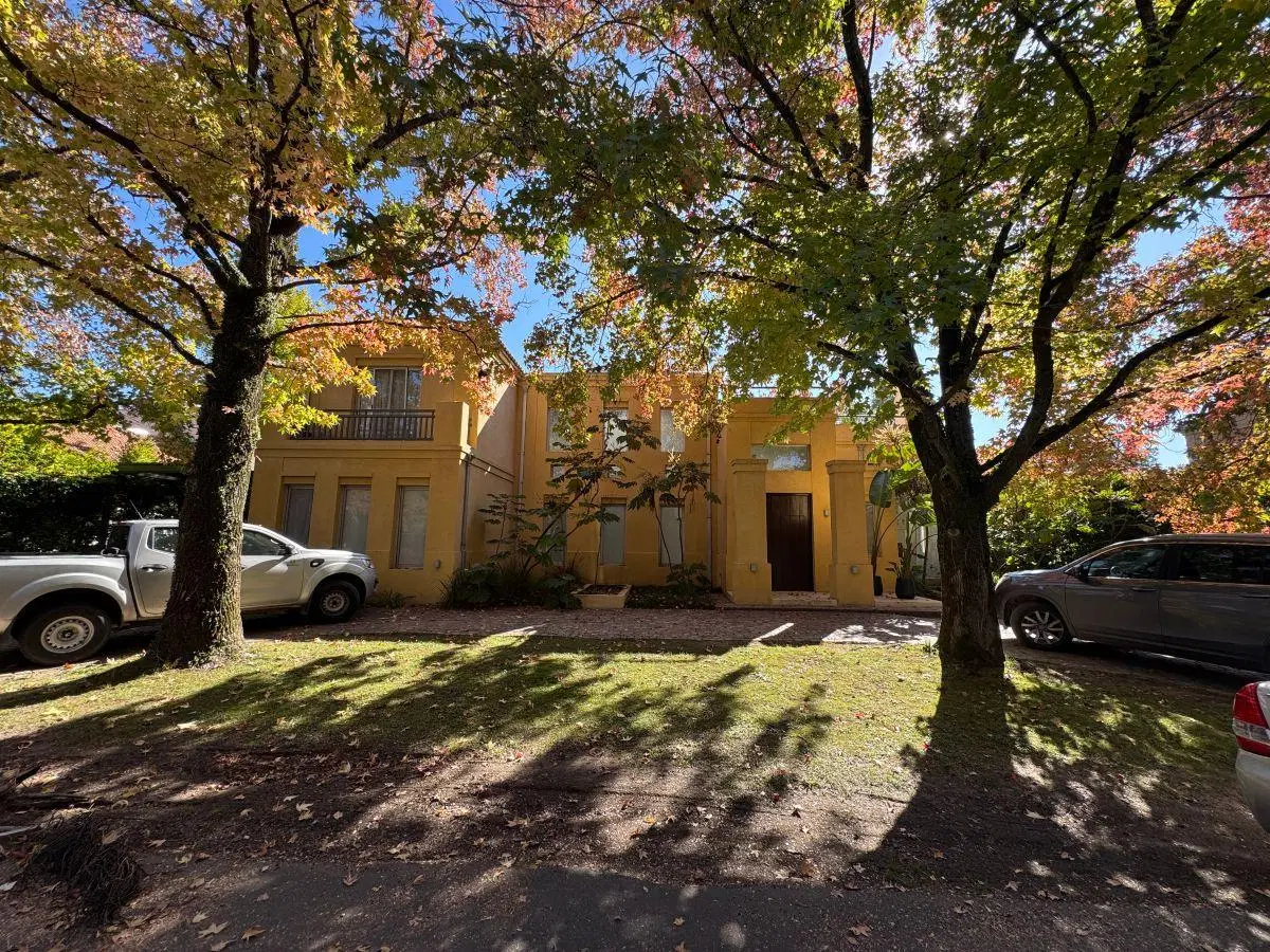 Club Newman - Casa en Venta sobre la cancha de Golf 8