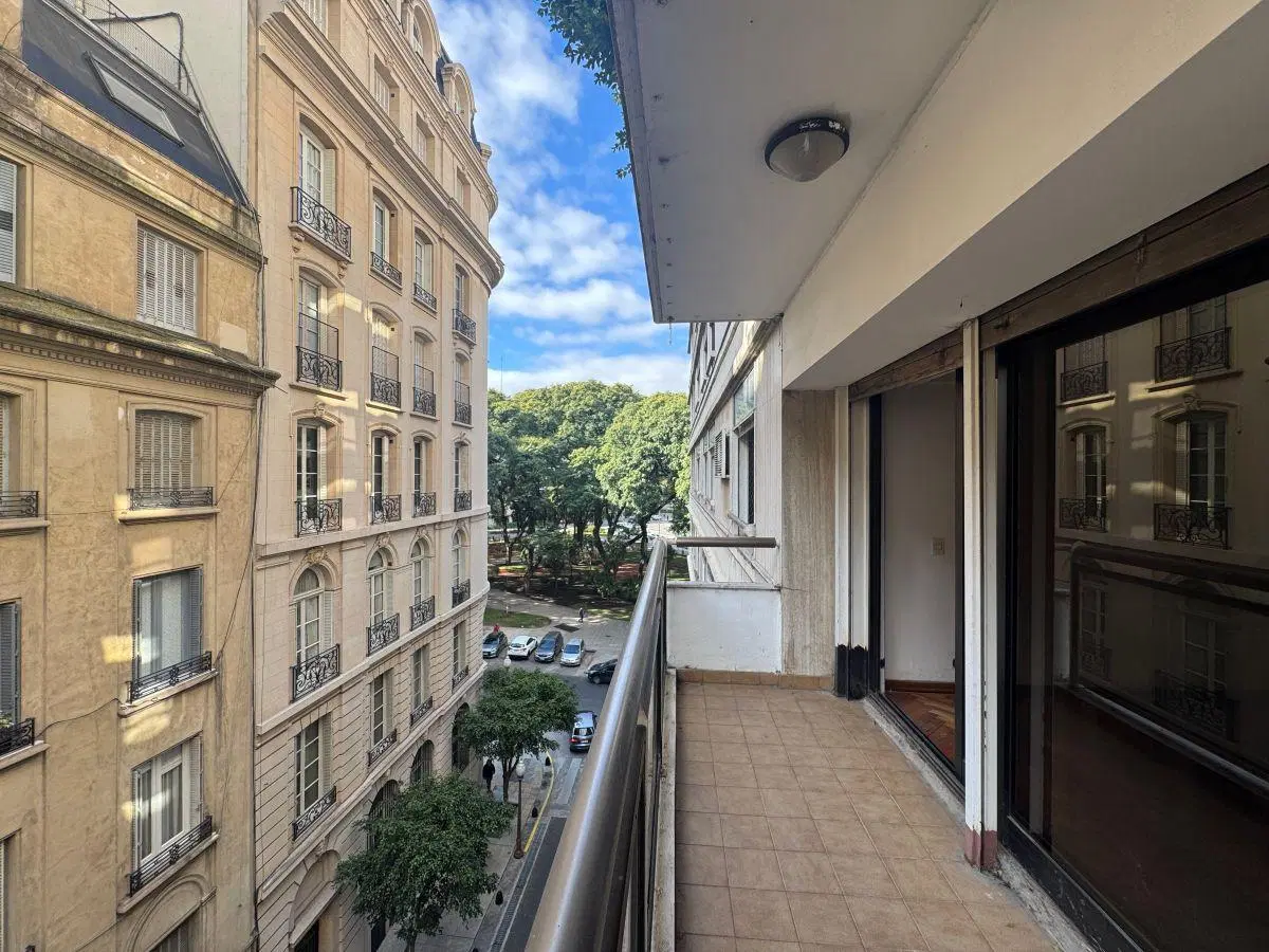 Exclusivo Piso en Esquina de 335 m² – Gran Categoría en Retiro – Sargento Cabral y Esmeralda 3