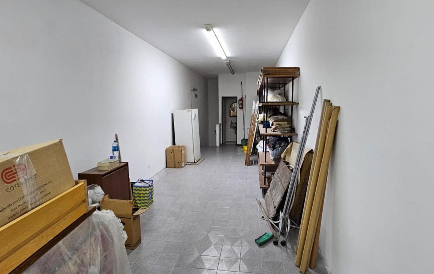 Foto de Alquiler Local Once Sin Expensas Apto Todo Destino, imagen 4
