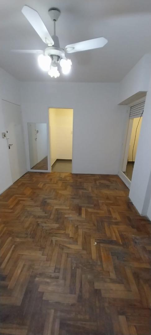 Foto de Venta Departamento Monoambiente Recoleta, imagen 4