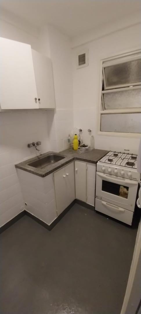 Foto de Venta Departamento Monoambiente Recoleta, imagen 1