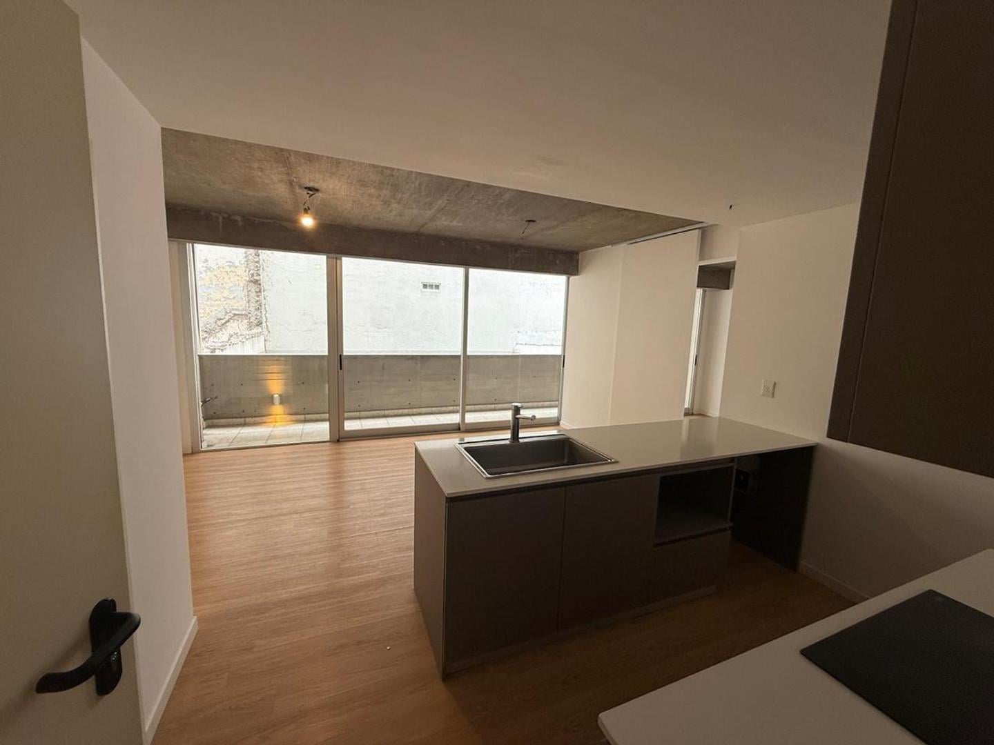 Foto de Venta Departamento Caballito 2 Ambientes con Balcón, imagen 3
