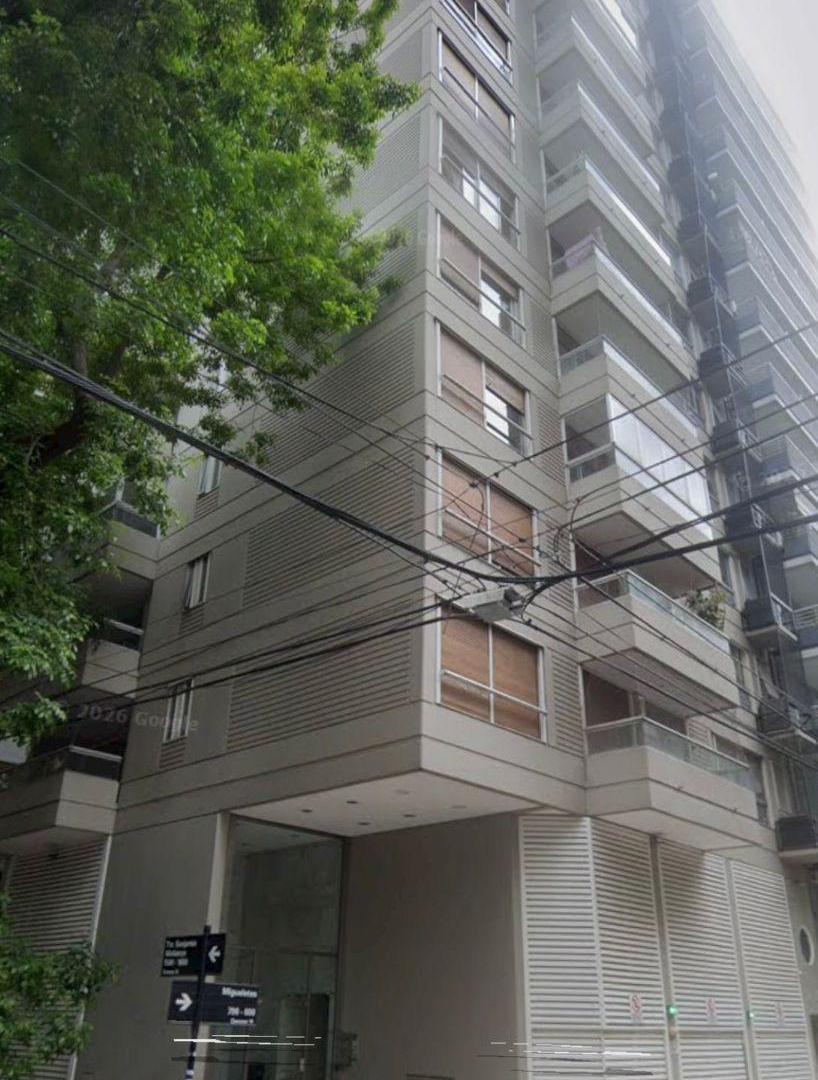 Hermoso Piso de 170 metros 3 Dormitorios + dependencia y cochera doble