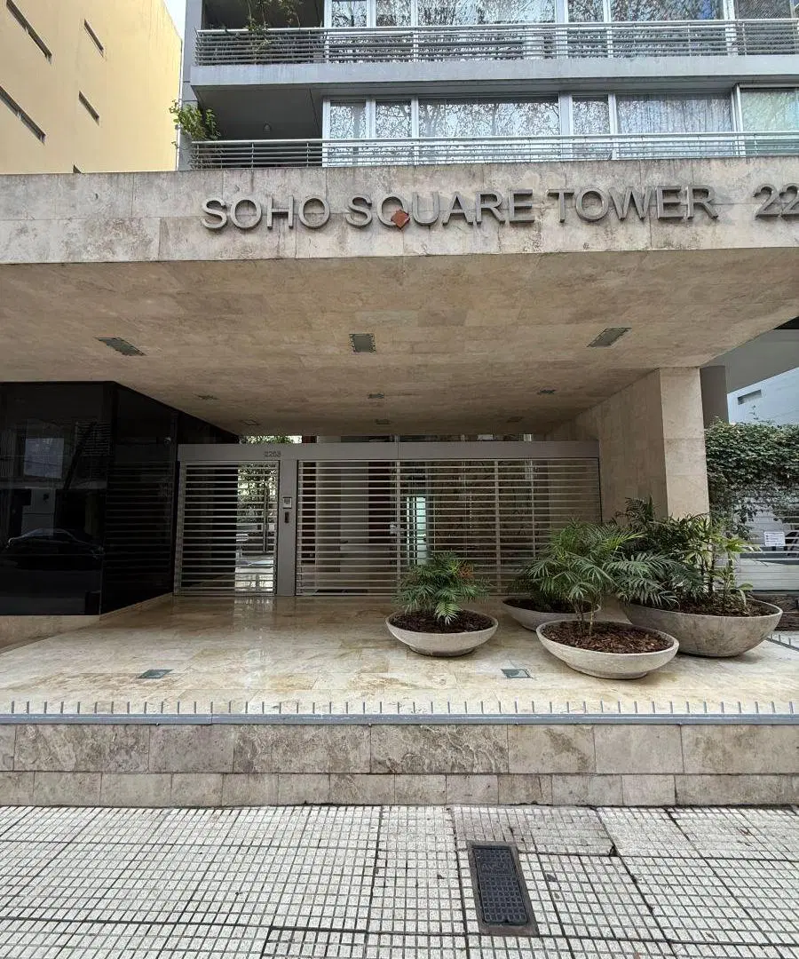 SOHO SQUARE TOWER - FULL AMENITIES - IMPECBALE ESTADO 4