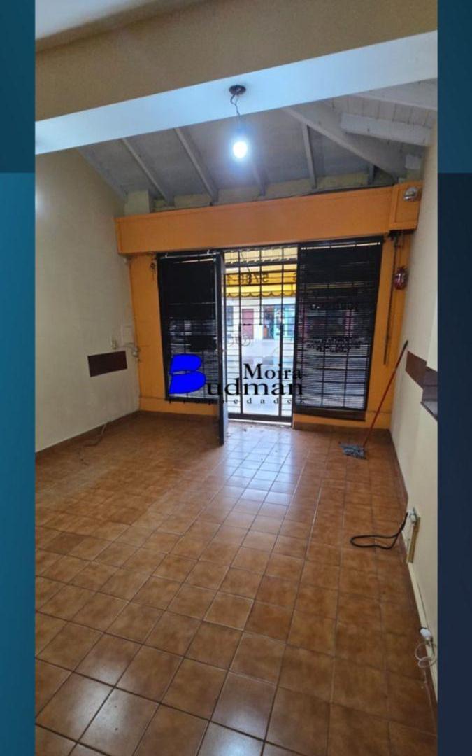 Foto de Local para USO PROFESIONAL UNICAMENTE s/H. Yrigoyen al 2900, imagen 3