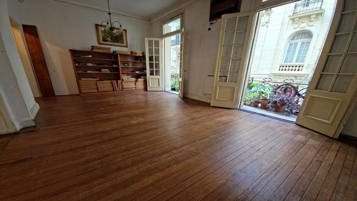 Venta Departamento Semipiso 4 ambientes 2