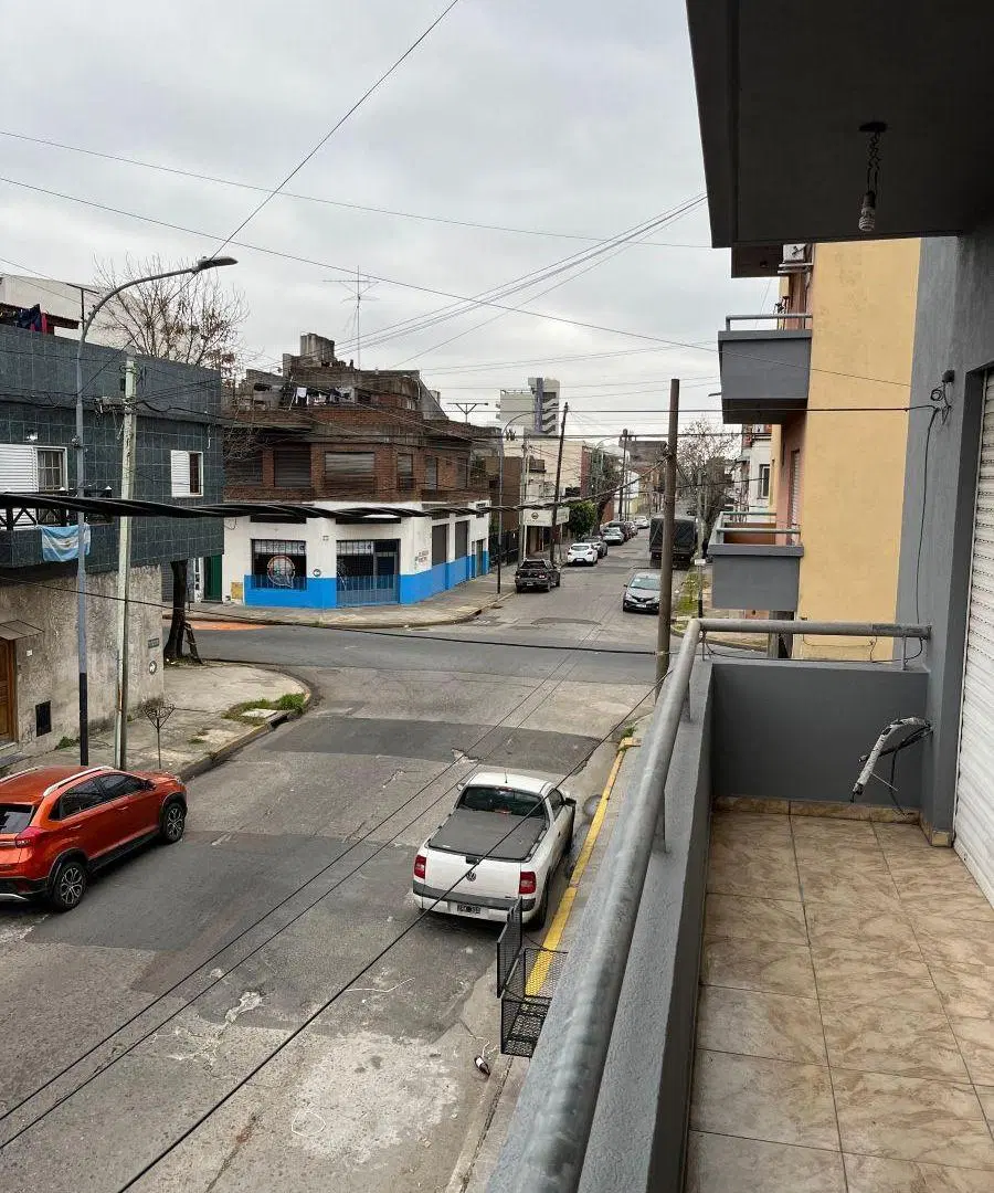 Departamento de 50 m² con 1 dormitorio en alquiler en Valentín Alsina 7