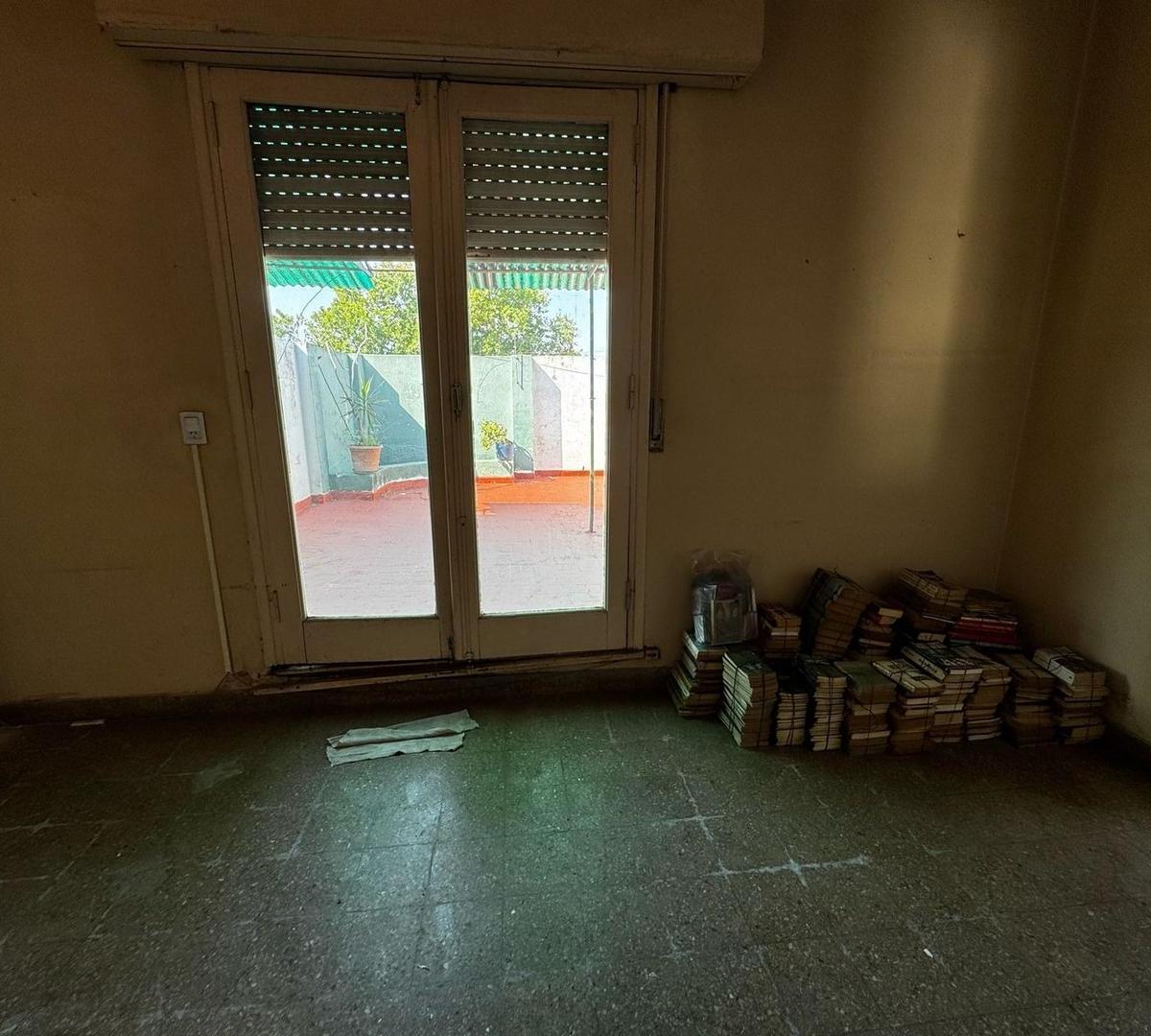 Foto de *CRÉDITO* MUNRO, DEPARTAMENTO 4 AMBIENTES CON TERRAZA PROPIA, imagen 3