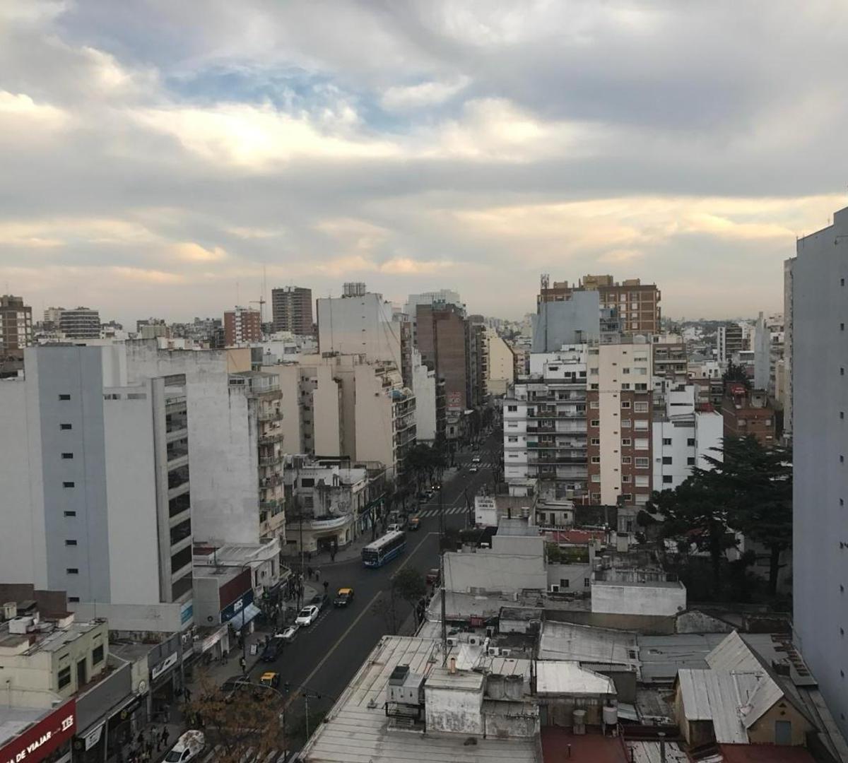 Credito, Amplio Depto 3 Ambientes Piso 11 Cabildo y Congreso 3