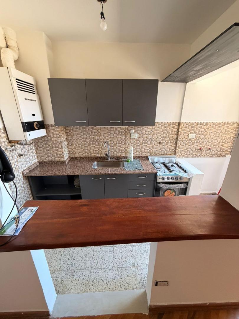 Foto de OLIVOS, DEPARTAMENTO 2 AMBIENTES 4 PISO A MTRS DE AV. MAIPÚ, imagen 4
