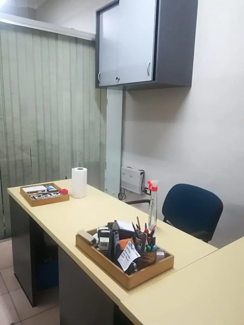 OFICINA COMERCIAL AL FRENTE I SOBRE AVENIDA I 2 PRIVADOS 2