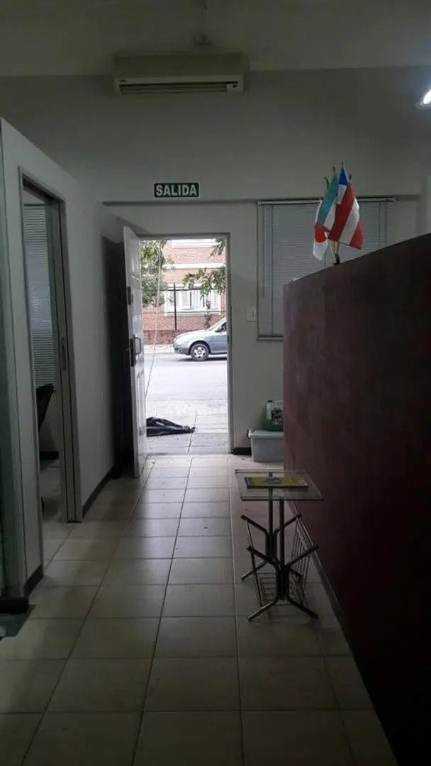 OFICINA COMERCIAL AL FRENTE I SOBRE AVENIDA I 2 PRIVADOS 4