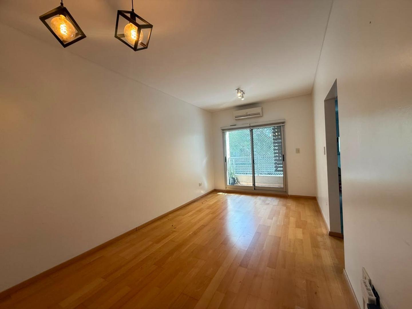 Foto de 2 Ambientes con Cochera Fija I 2° piso con Balcón al frente, imagen 3
