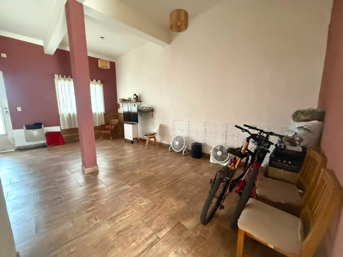 Foto de CASA de 5 ambientes I Gran Parque I Quincho con Parrilla I, imagen 2