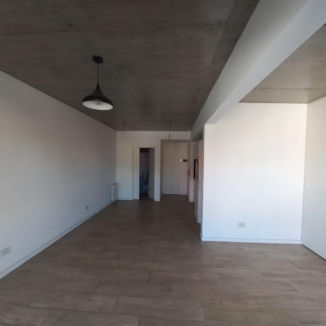 Foto de MONOAMBIENTE C/COCHERA DESC. I BALCON I M/LUM. I EXC UBIC, imagen 1