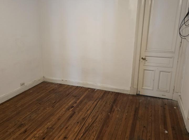 Venta Departamento 4 Ambientes Microcentro Antiguo a Reciclar 2