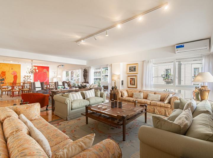 VENTA DEPARTAMENTO RECOLETA 6 AMBIENTES COCHERA BALCON 2
