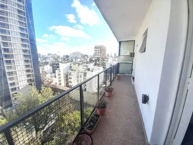 Apto profesional excelente ubicacion, luminoso, C/ Renta 4