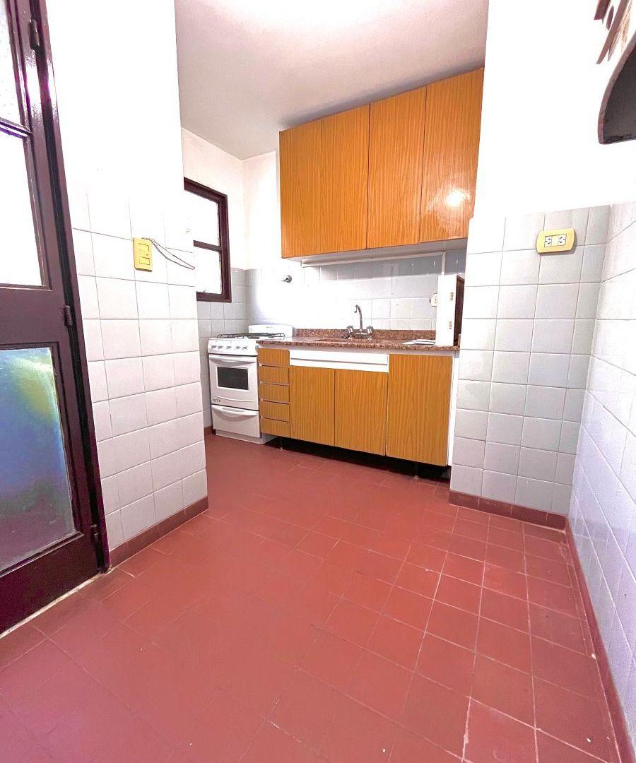 Foto de DOS AMBIENTES SEMI PISO CENTRO DE AVELLANEDA, imagen 2