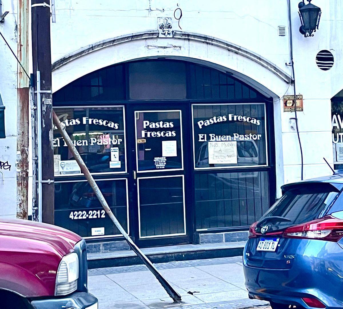 Foto de LOCAL AL FRENTE EN ZONA COMERCIAL CENTRICA, imagen 3
