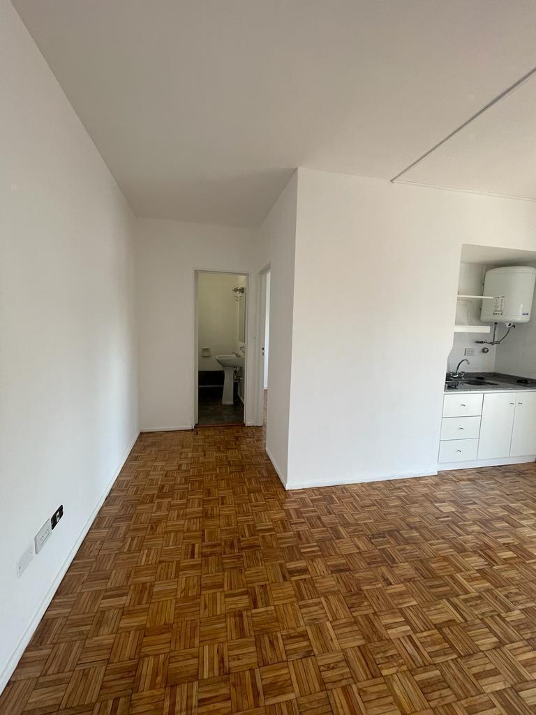 Foto de Alquiler departamento dos ambientes. Recoleta., imagen 4