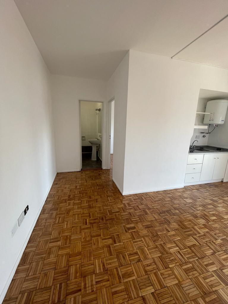 Foto de Alquiler departamento dos ambientes. Recoleta., imagen 3