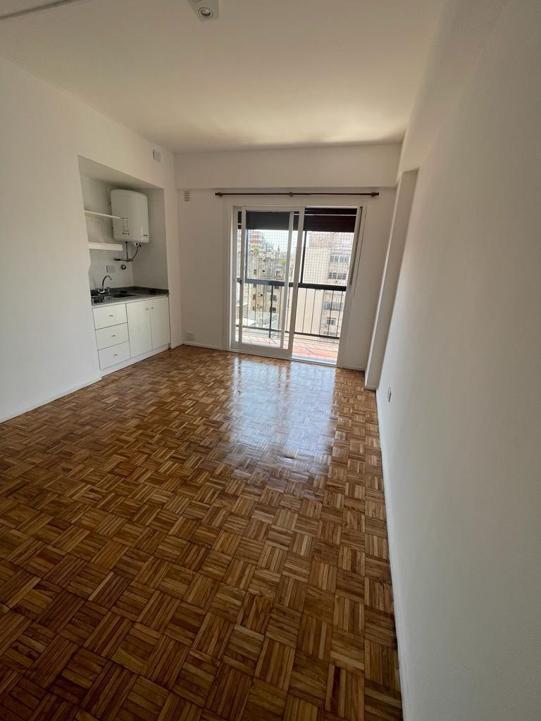 Foto de Alquiler departamento dos ambientes. Recoleta., imagen 2