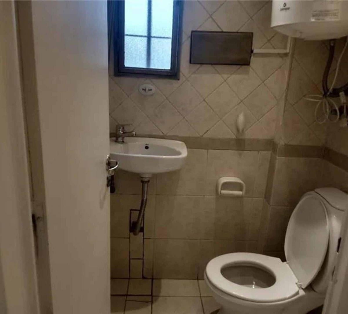 Foto de Oportunidad! valor M2 u$s1240 Venta Oficina 3 amb Tribunales, imagen 2