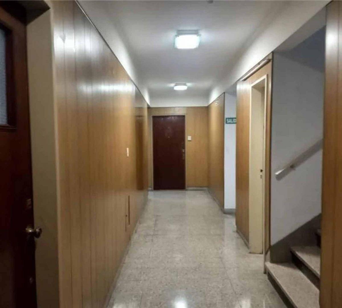 Foto de Oportunidad! valor M2 u$s1240 Venta Oficina 3 amb Tribunales, imagen 4