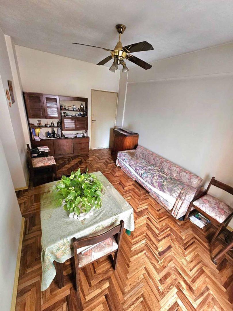 Foto de Venta de Departamento 2 AMBIENTES en Monserrat, imagen 2