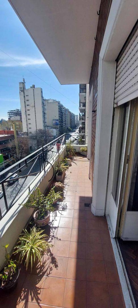 Venta de Departamento 4 Ambientes en Caballito 3