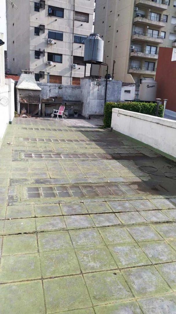 Casa de 5 Ambientes, Patio y Terraza con Parrilla. 4