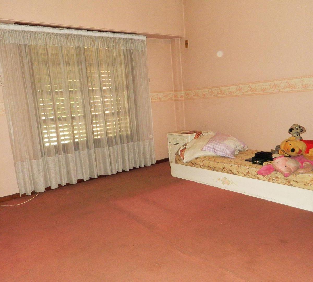 Oportunidad! valor m2 u$s 1.091 venta casa 6 amb Caballito