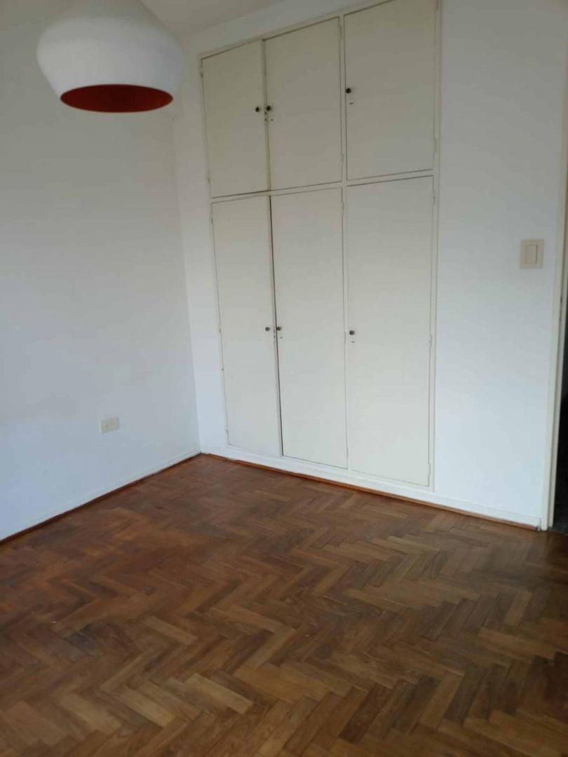 Venta de Departamento 4 Ambientes en Balvanera 2